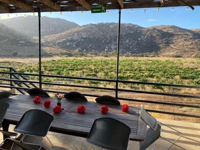 Casa Luna Vinedo バジェ・デ・グアダルーペ エクステリア 写真